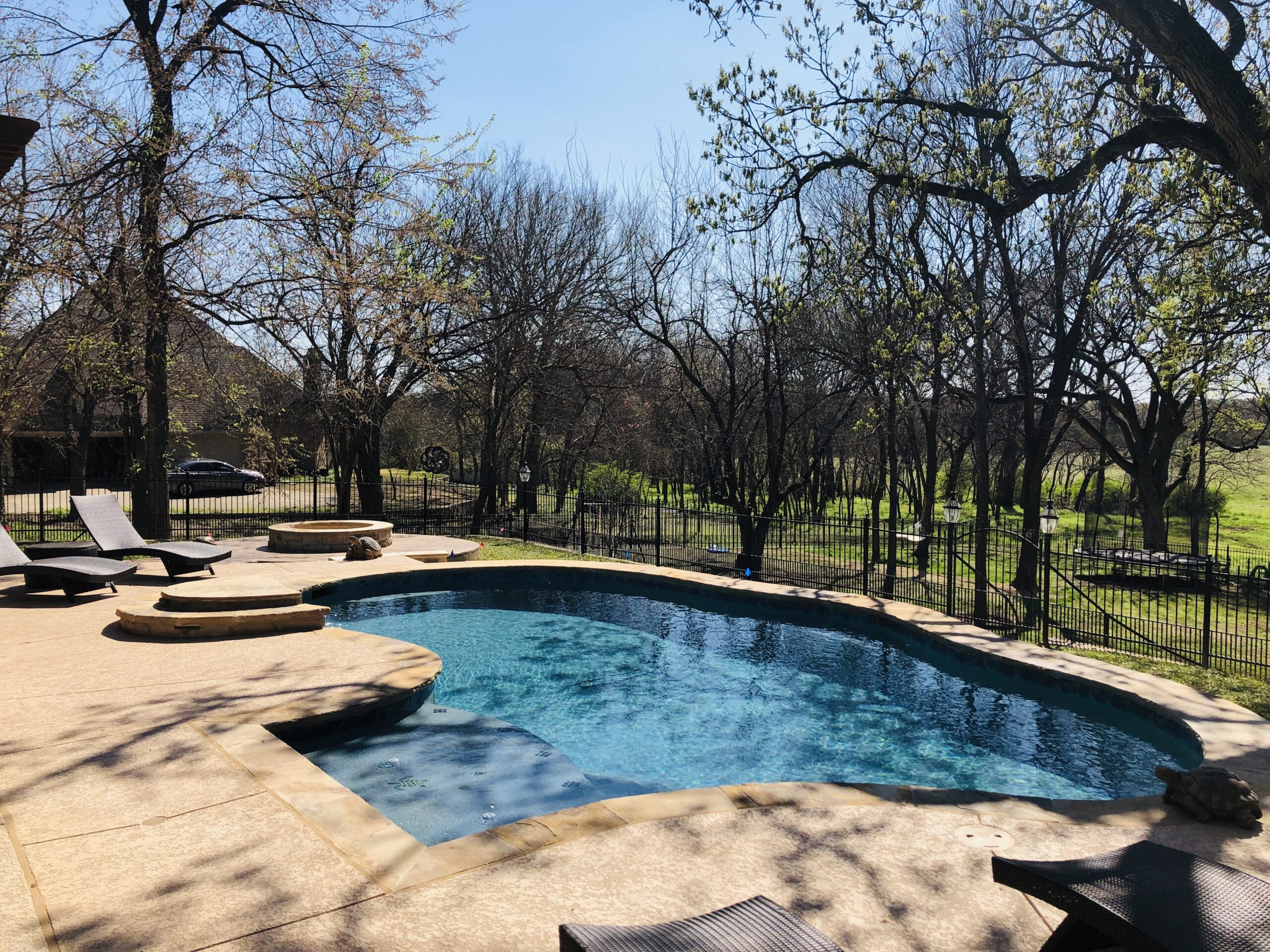 Freeform Pool Installation in Fort Worth
